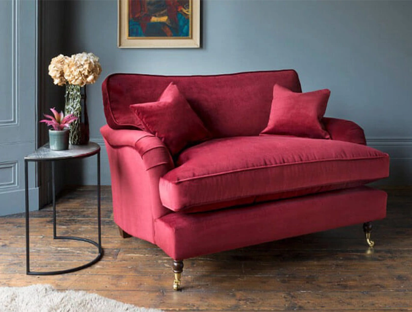 Alwinton Snuggler in Lumino Velvet Wine_tablet